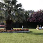 Corfu Chandris And אתר נופש